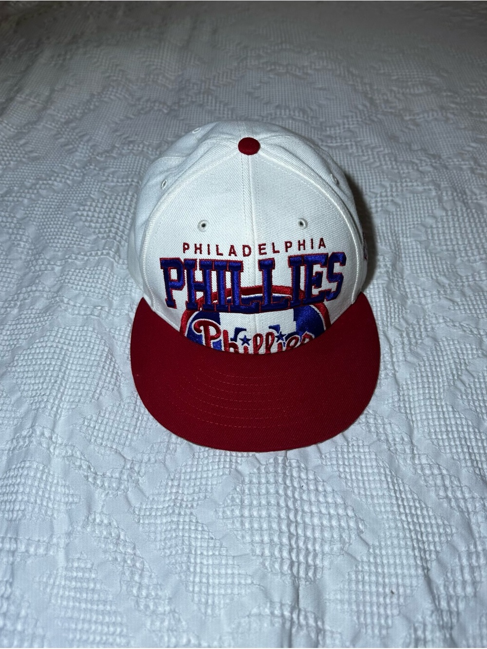 Vintage 1990s Philadelphia Phillies Snapback Hat Green Underbrim BRAND NEW
